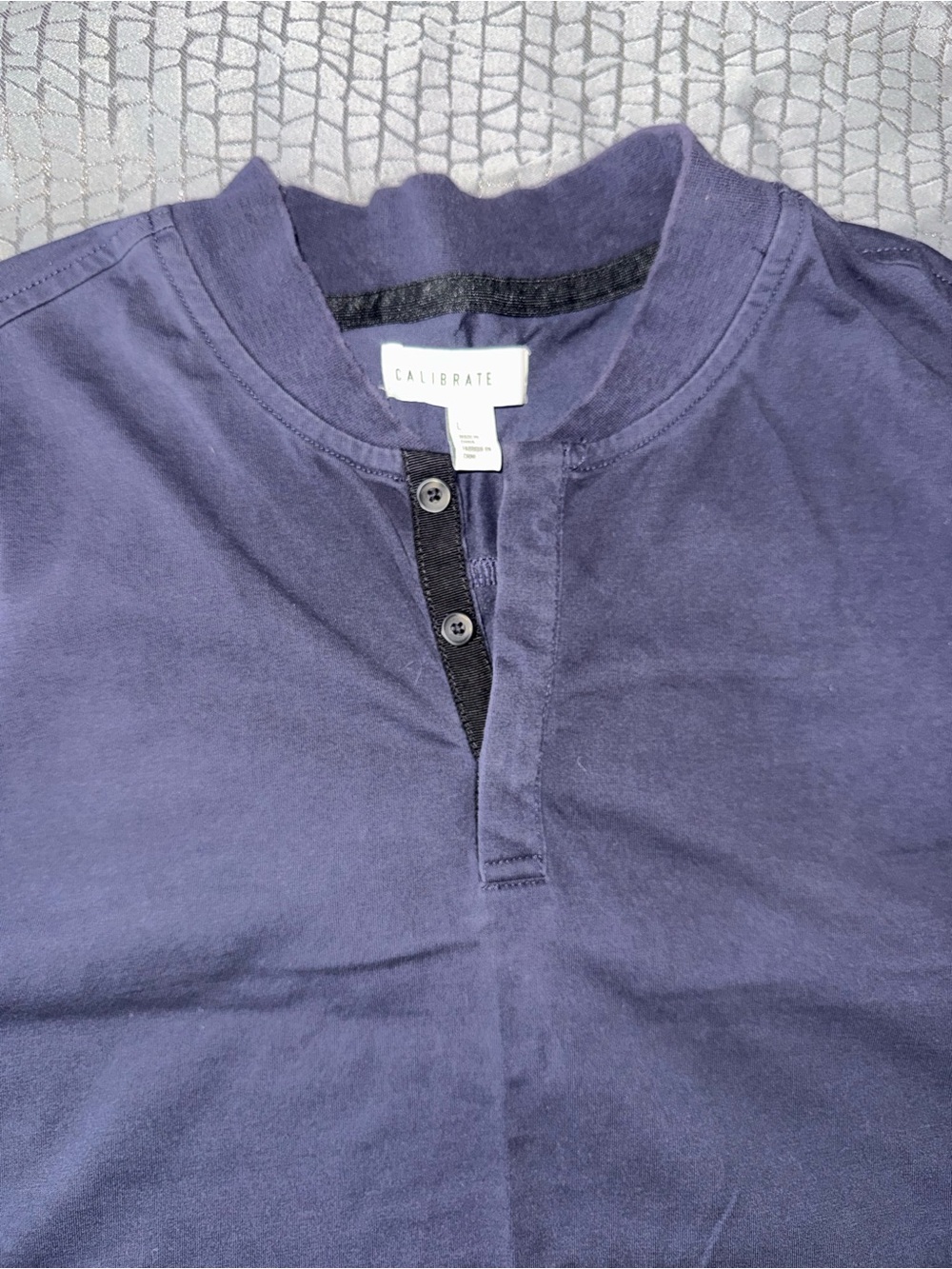 Men’s blue Henley Shirt - L